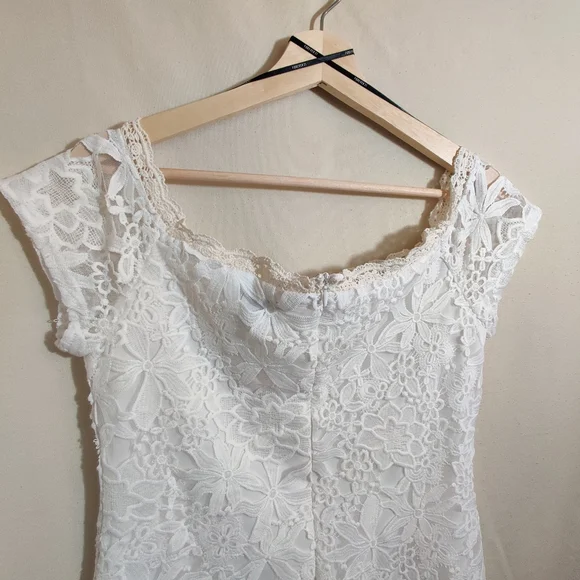 FOREVER 21 NWT Cream Knit Multicolor Floral Embroidered Off The Shoulder Dress L - Picture 10 of 16